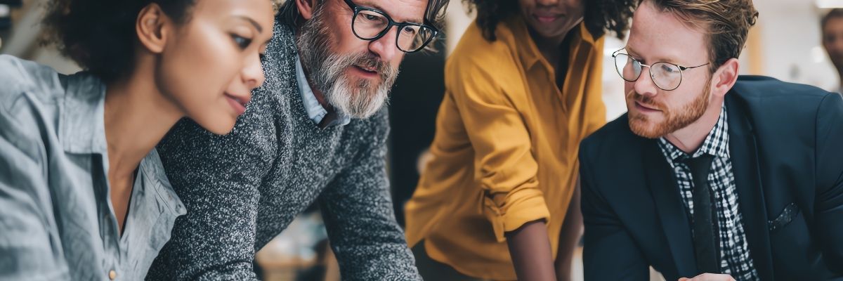 How Retail Managers Can Delegate Effectively Without Losing Control